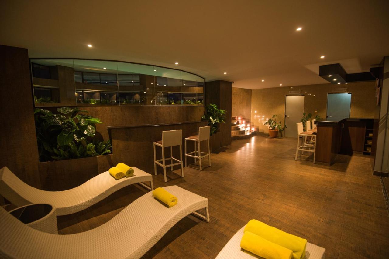 Roles Hotel Sucre Exterior foto